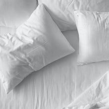 Load image into Gallery viewer, Hotel Premium Feather Pillow